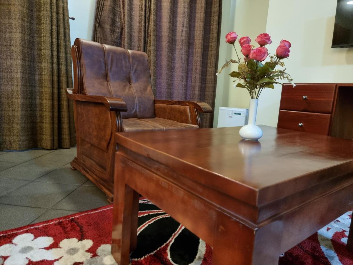 Seven Skies Hotel Аруша Екстериор снимка