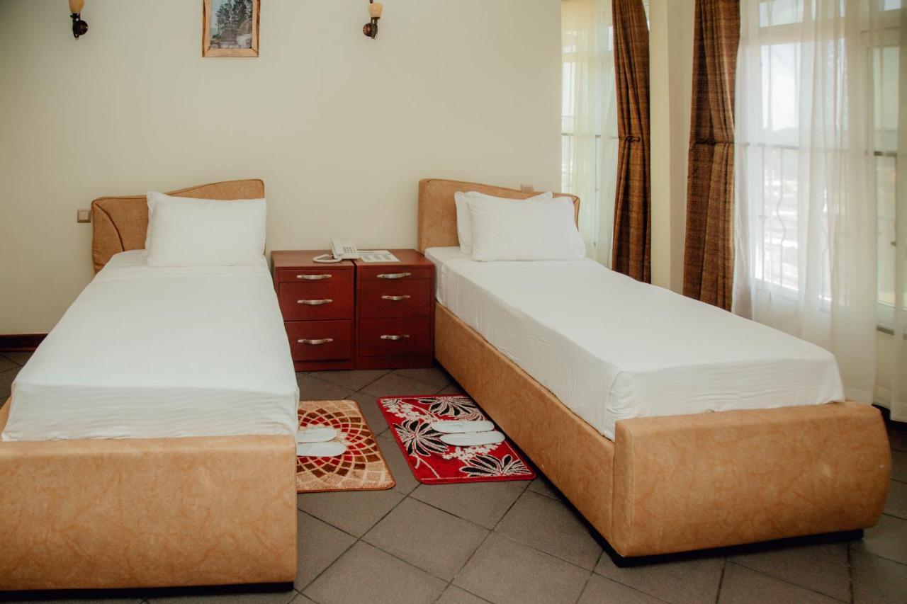 Seven Skies Hotel Аруша Екстериор снимка