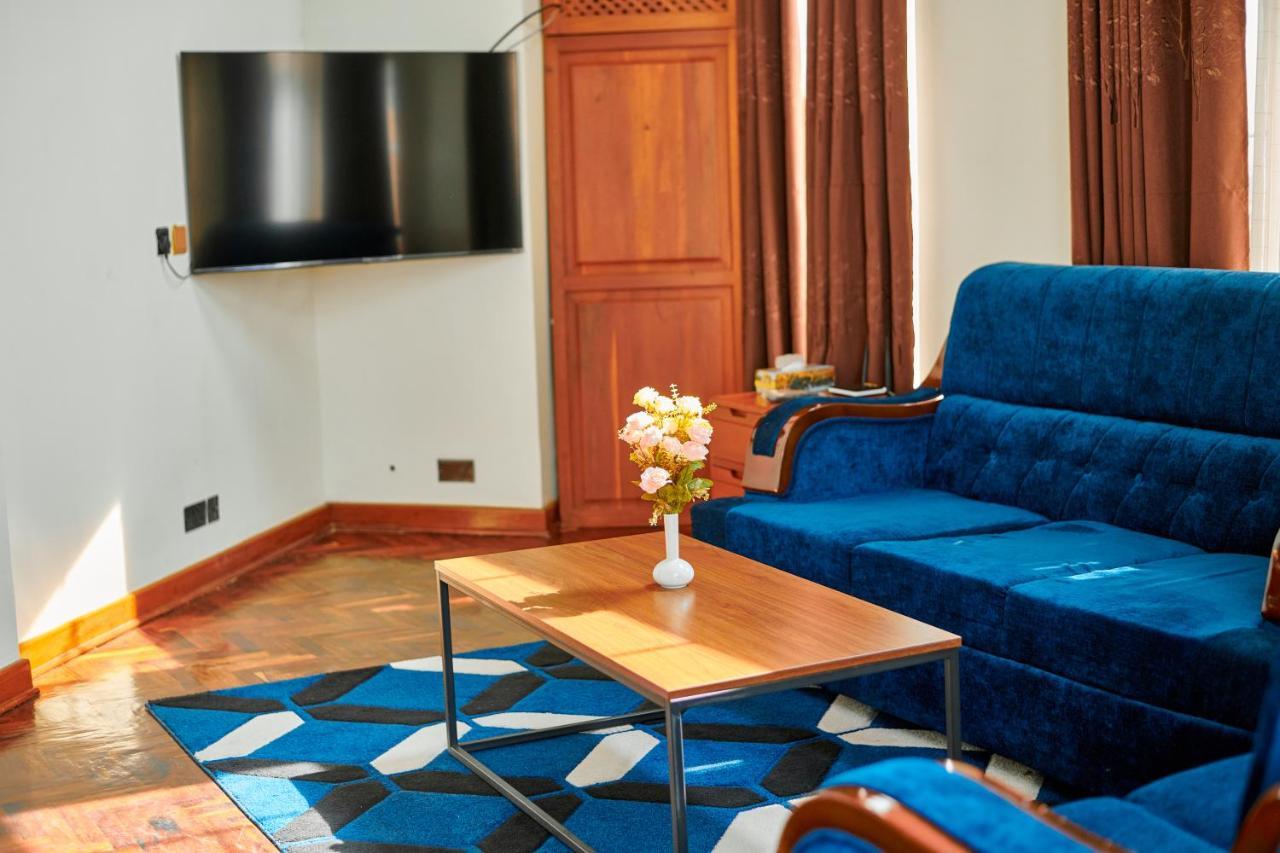 Seven Skies Hotel Аруша Екстериор снимка