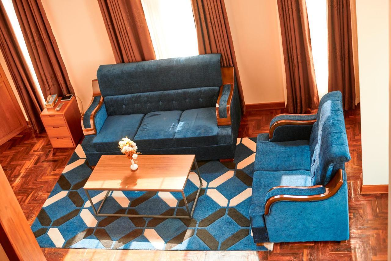 Seven Skies Hotel Аруша Екстериор снимка