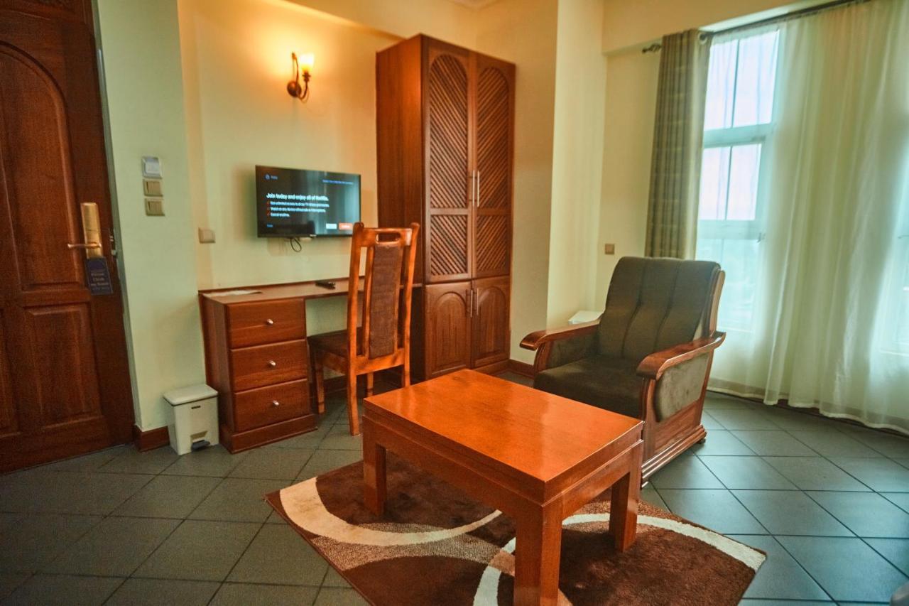 Seven Skies Hotel Аруша Екстериор снимка
