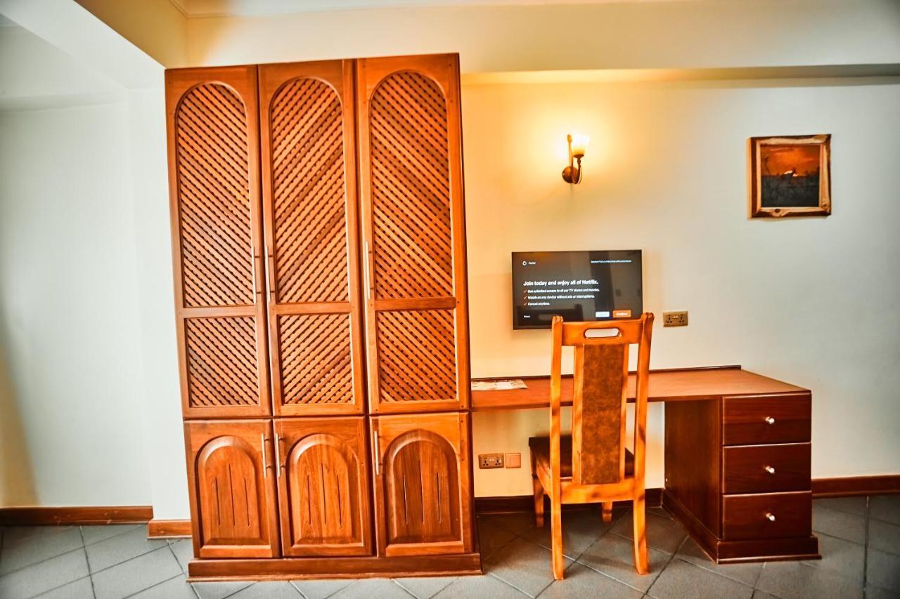 Seven Skies Hotel Аруша Екстериор снимка