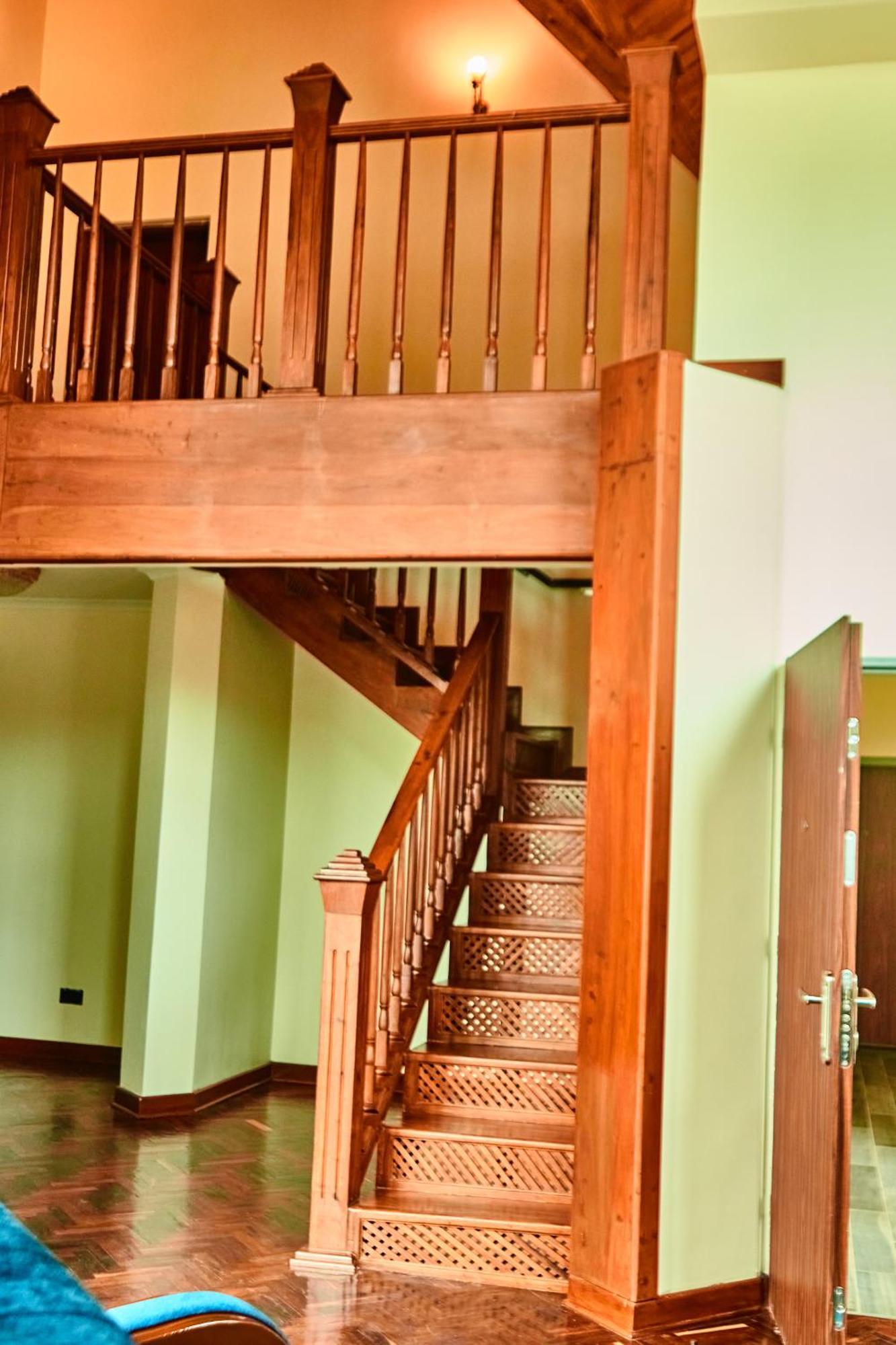 Seven Skies Hotel Аруша Екстериор снимка